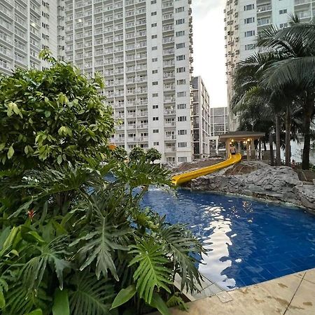 Yam Staycation Shore Residences Manila Bagian luar foto
