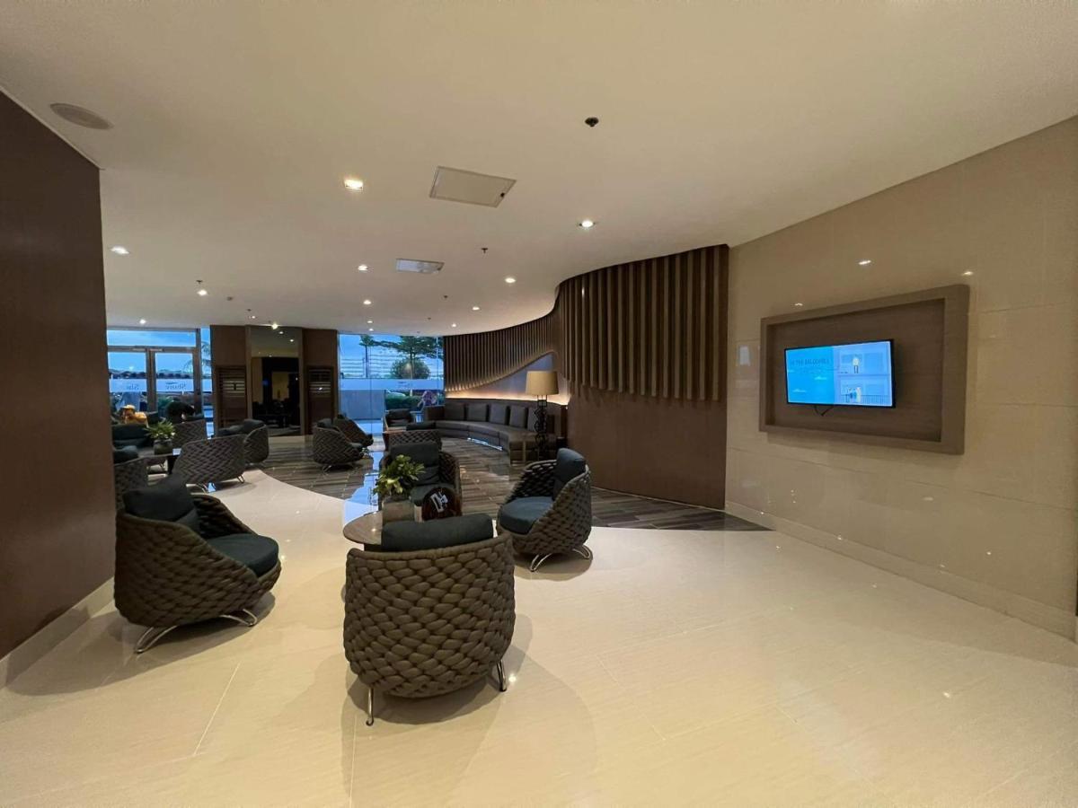 Yam Staycation Shore Residences Manila Bagian luar foto