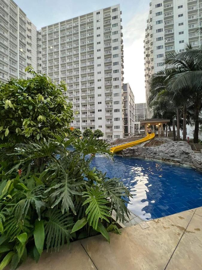 Yam Staycation Shore Residences Manila Bagian luar foto