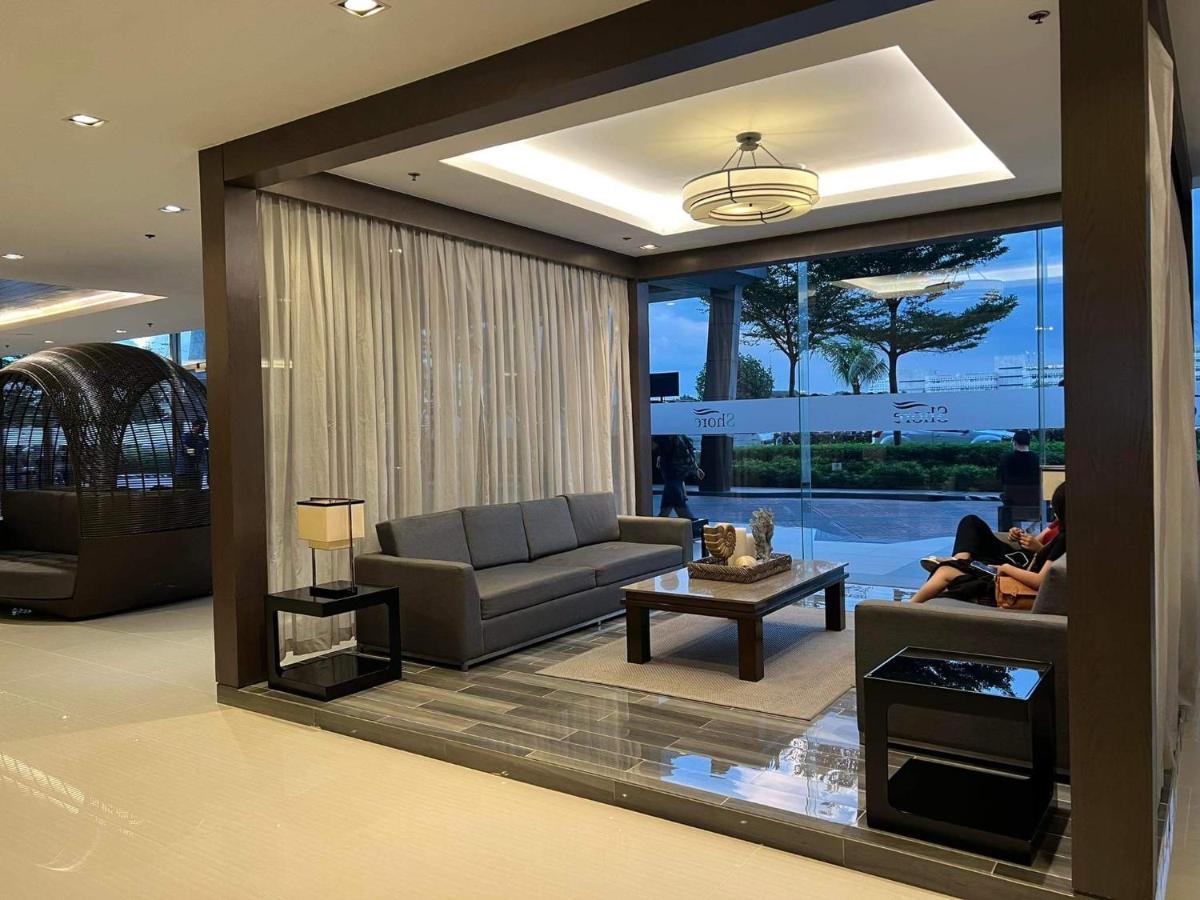 Yam Staycation Shore Residences Manila Bagian luar foto